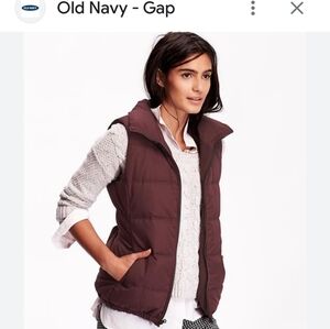 Old Navy Frost Free fleece vest, size XXL. Burgundy